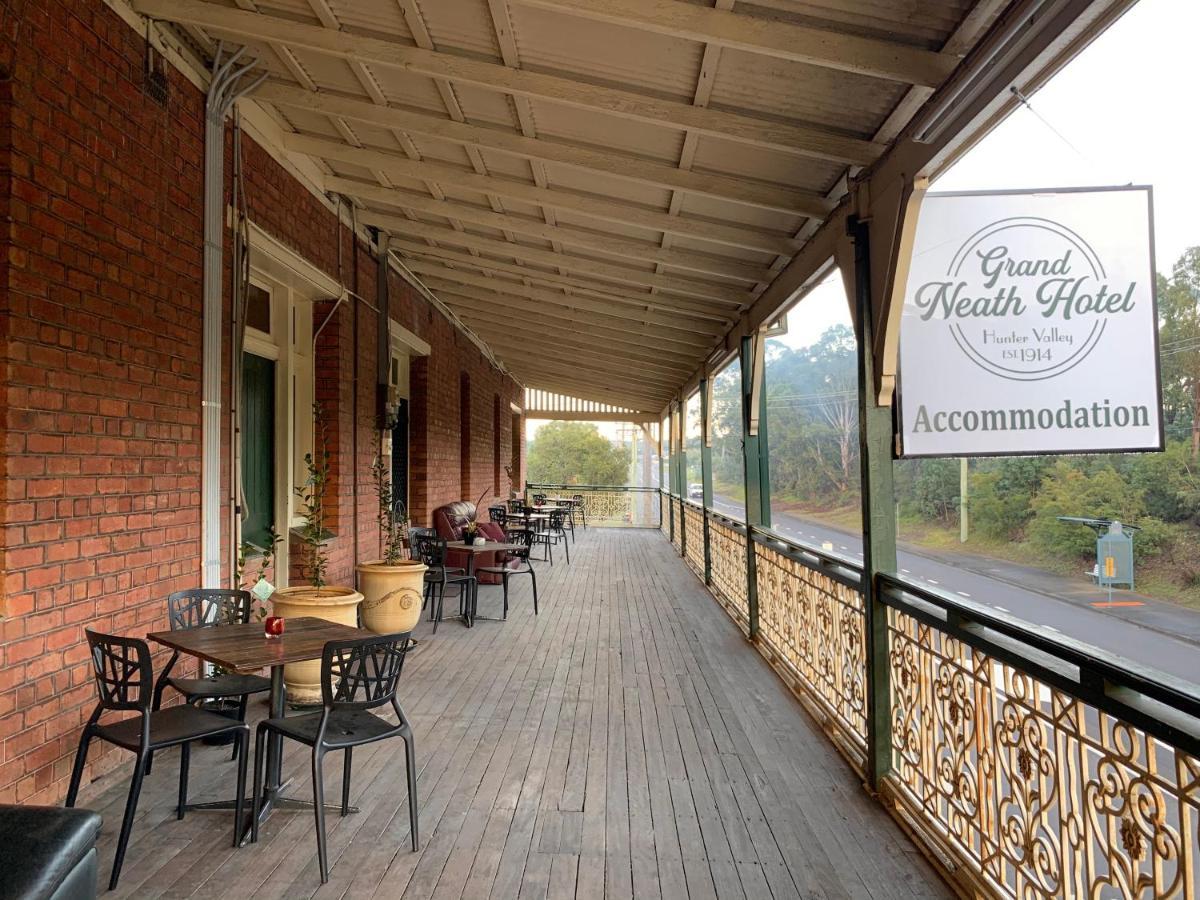 Neath Hotel Exterior foto